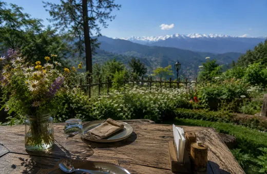 Garden Dining